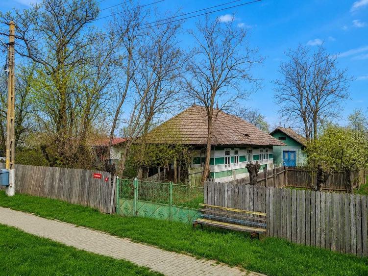 DE VANZARE Casa cu teren in sat Rasesti, comuna Dranceni, judetul Vaslui - 2