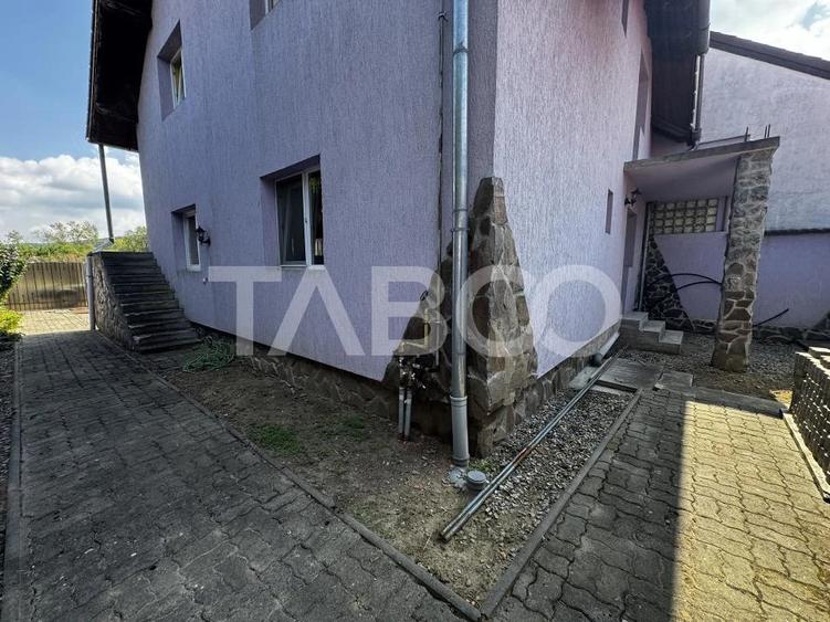 Casă cu Teren 250 Mp în Central