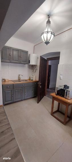 Apartament cu 4 camere în Centrul Istoric