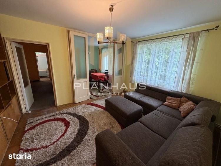 Apartament cu 4 camere în Săsar