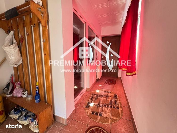 Casă cu 3 camere în Central