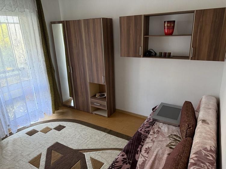 Apartament cu 3 camere în Tudor Vladimirescu