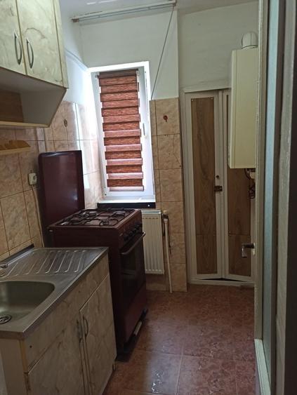 Apartament cu 2 camere decomandat în Vărsătura