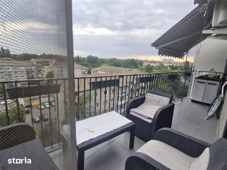 Apartament cu 3 camere decomandat în Soarelui — fotografia 3