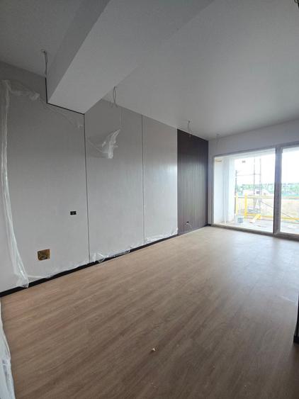 Apartament cu 2 camere semidecomandat în Dobroești