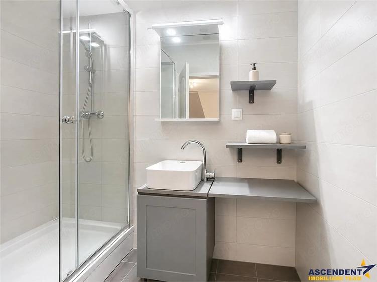 Apartament cu 2 camere decomandat în Avantgarden