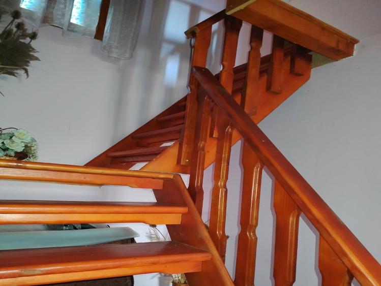 Casă individuală cu 4 camere cu Piscina în Exterior Vest