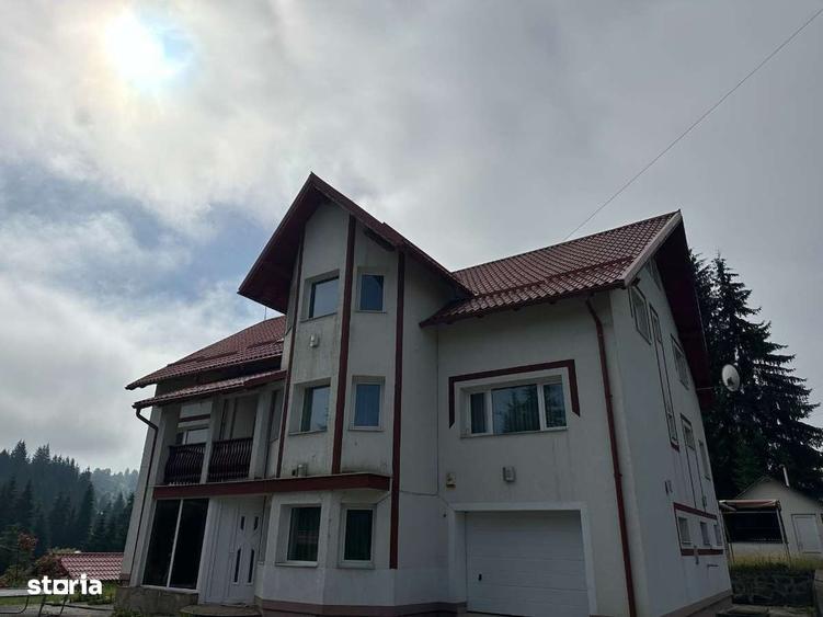 Casă cu 4 camere în Dorna-Arini