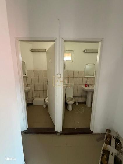 Spațiu comercial, de 180 mp, în Tăuți