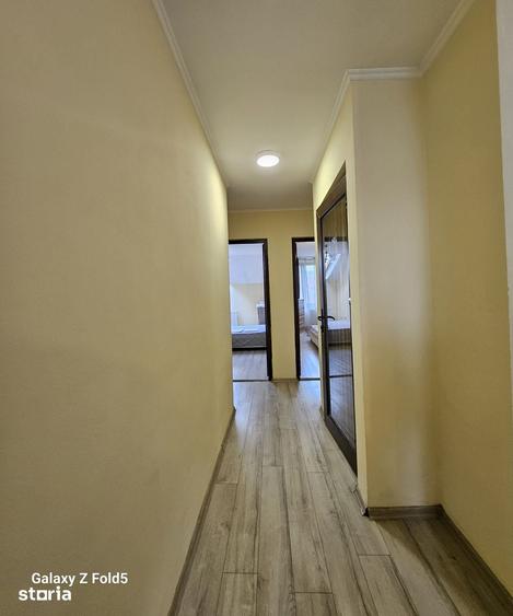 Apartament cu 3 camere în Rogerius