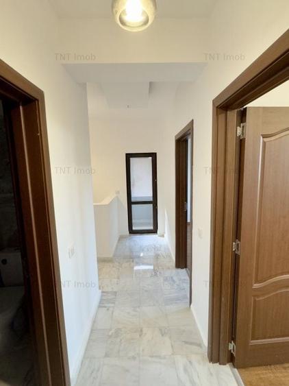 Casă cu 4 camere cu Canalizare în Prelungirea Ghencea