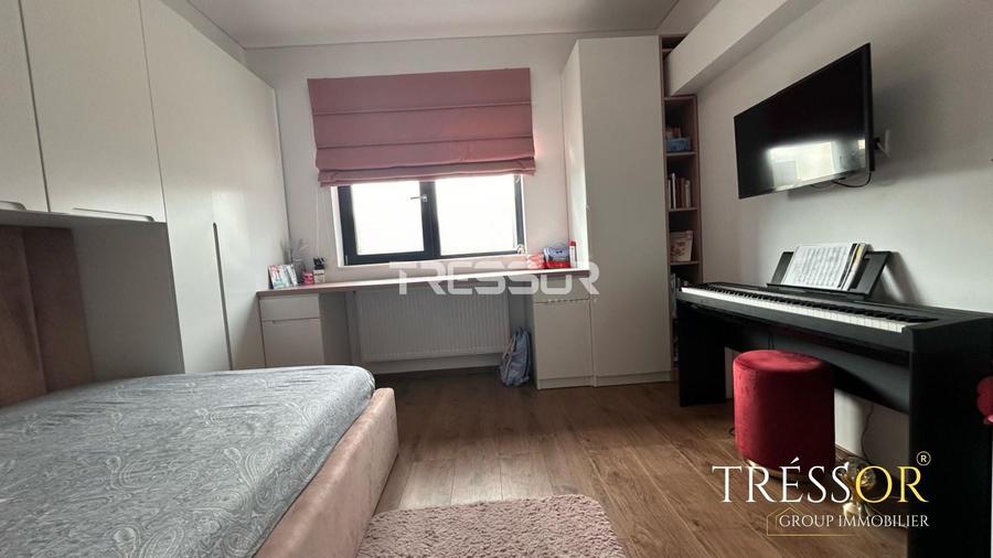 Apartament cu 3 camere decomandat, mobilat în Universitate