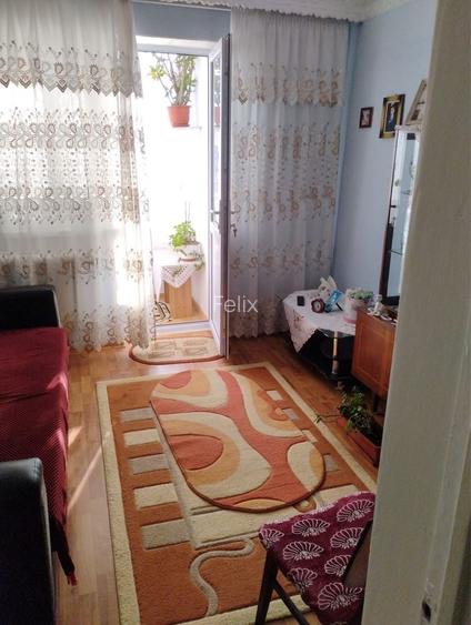 Inchiriez Apartament 3 camere