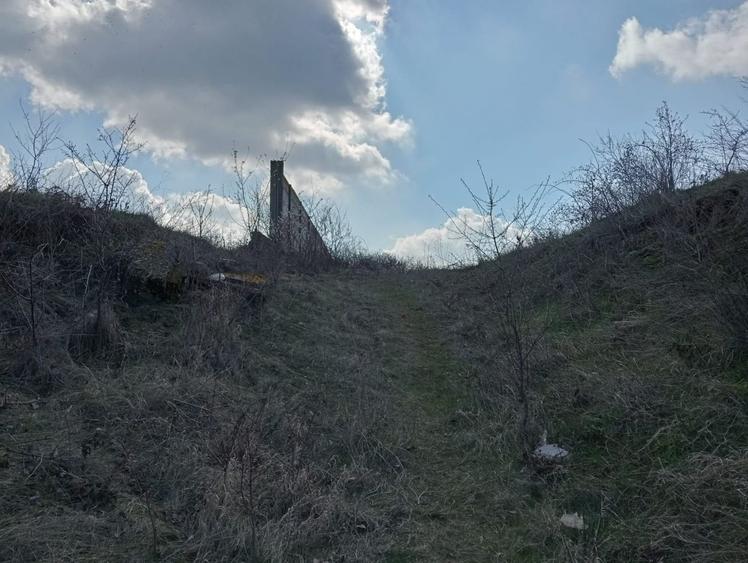 Teren intravilan de 4635 mp, în Central