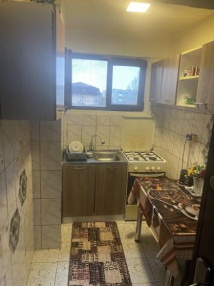 Apartament cu 2 camere semidecomandat în Ferentari