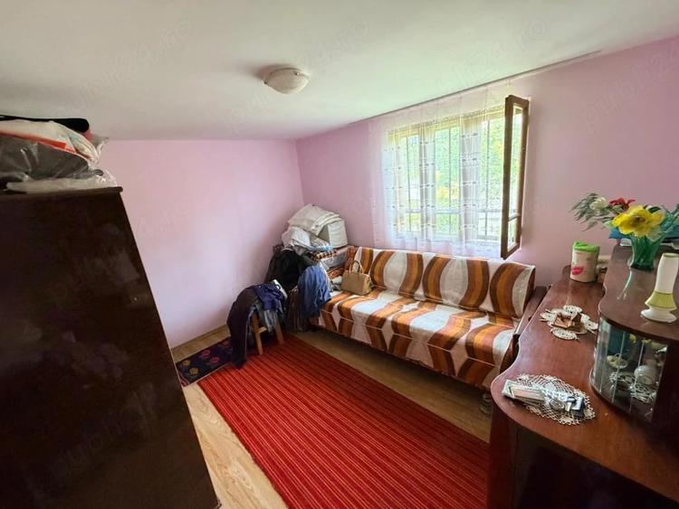 Casă cu 2 camere cu Teren 1192 Mp în Mischii