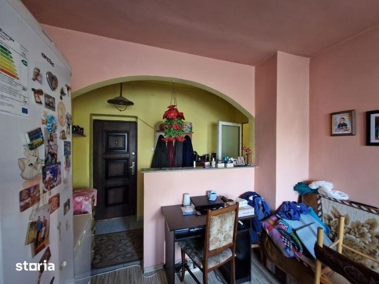 Garsonieră în Șandra