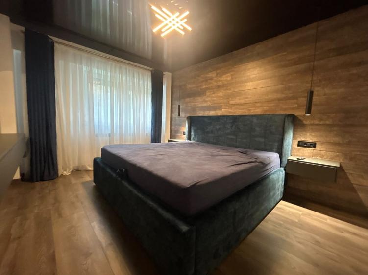 Apartament cu 4 camere decomandat, mobilat în Dorobanți