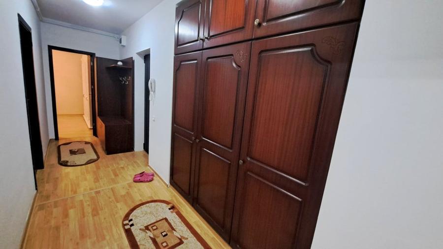 Apartament 3 camere decomandate de inchiriat, str Florilor Floresti, GARAJ - 4