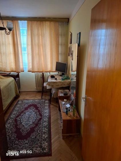 Apartament cu 2 camere decomandat în Drumul Taberei — fotografia 1