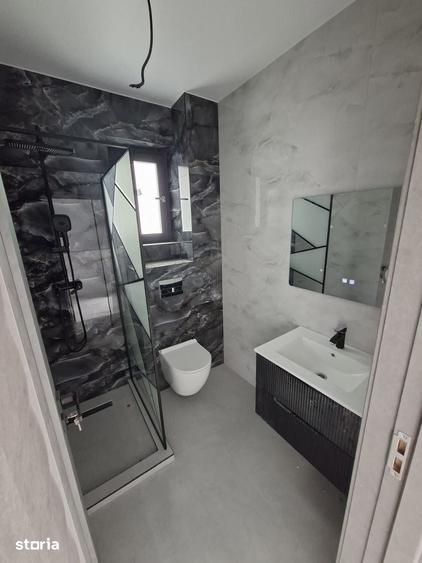 Casa/Vila Parter + 1Etaj/4 camere/Com.Berceni/Comision 0% - 18
