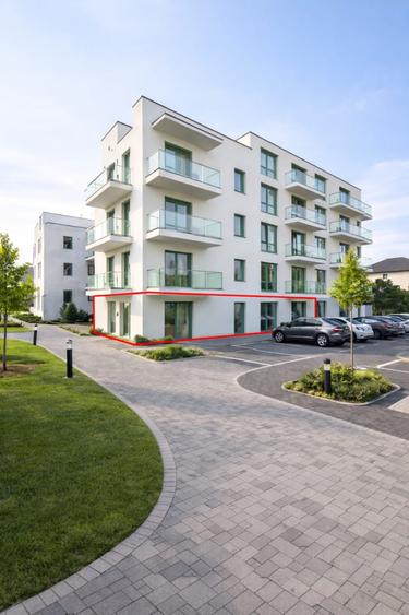 Spațiu comercial, de 120 mp, în Tunari