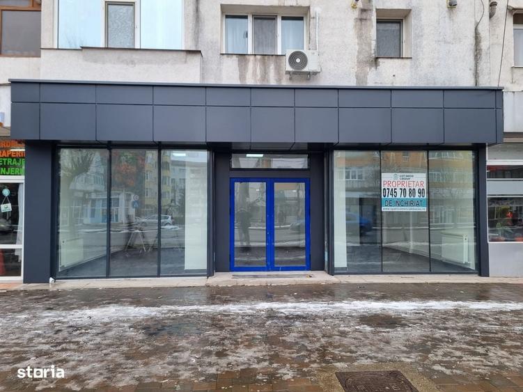 Spațiu comercial, de 66 mp, în Republicii