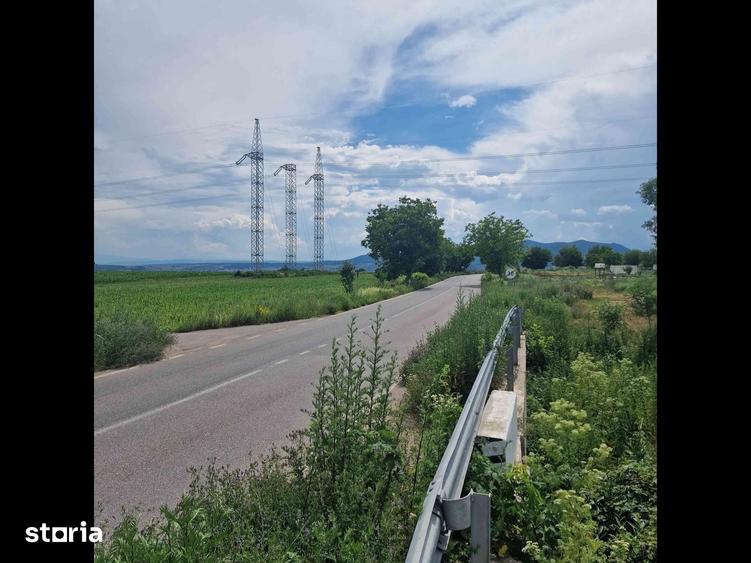 Teren de 5981 mp, în Hărău
