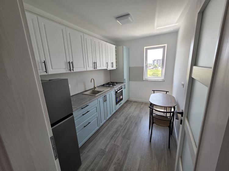 Apartament cu 2 camere decomandat în Dobroești