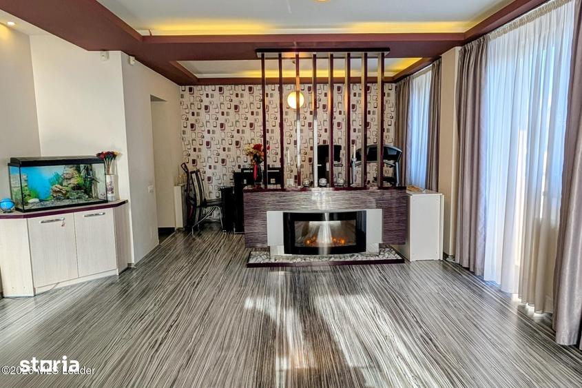 Spațiu comercial, de 730 mp, în Central