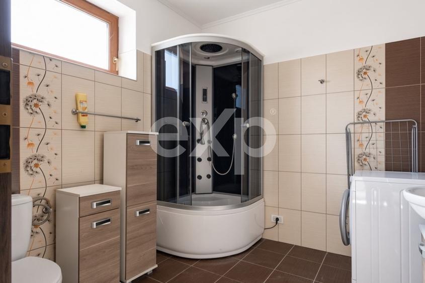 Duplex cu 4 camere cu Canalizare în Dumbrăvița