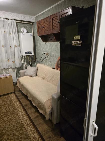 Apartament cu 2 camere semidecomandat în Inel II
