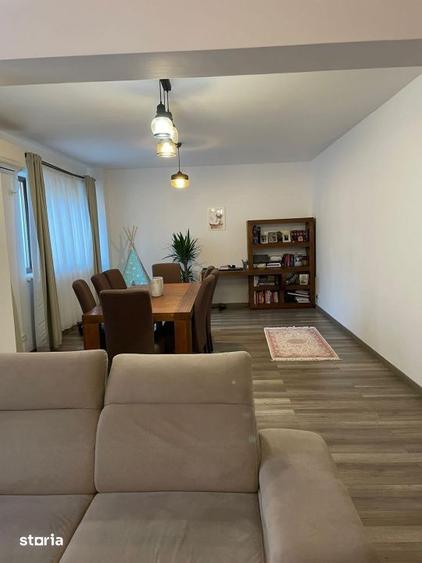 Apartament cu 3 camere decomandat, mobilat în Aviației