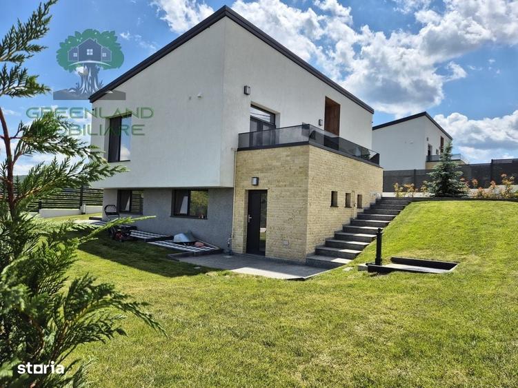 Casă cu 4 camere în Tomești
