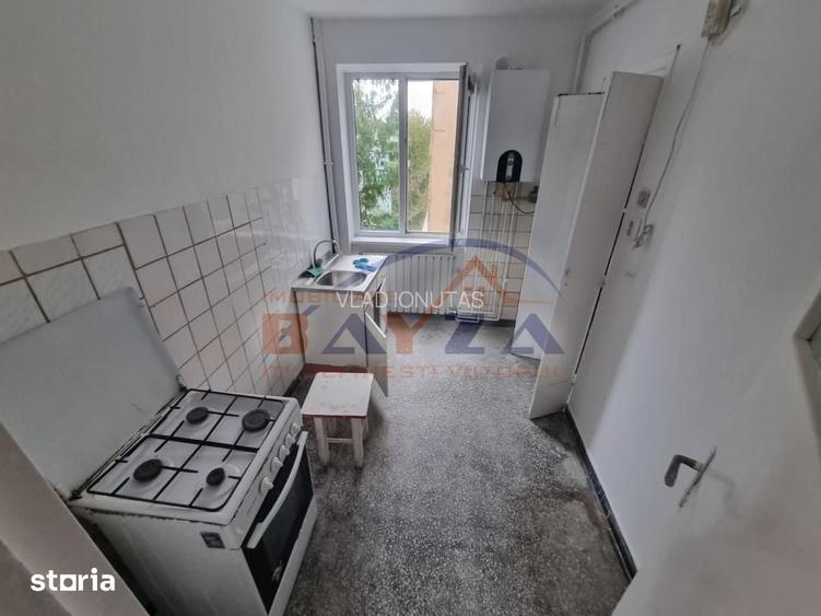 Apartament 4 camere, 74 mp, 2 bai, strada Narciselor, Sasar, Baia Mare