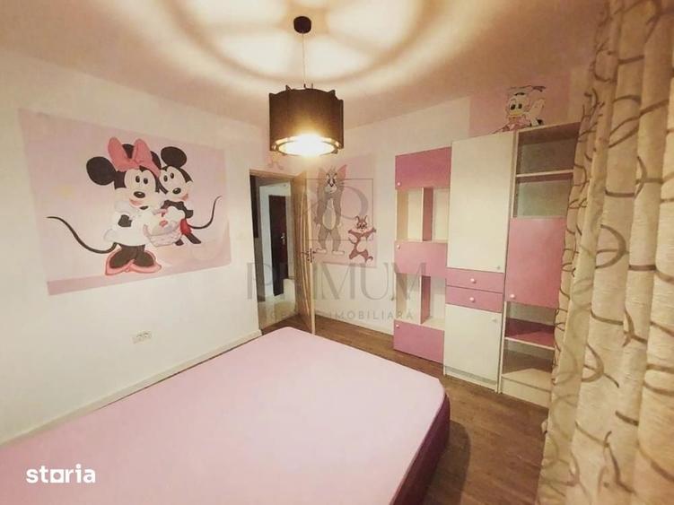 Apartament cu 3 camere decomandat în Soarelui