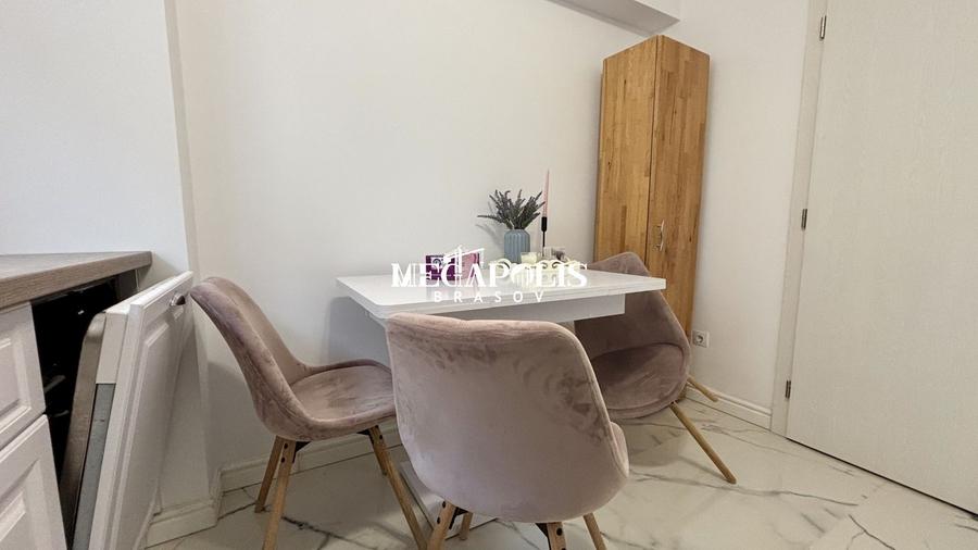Apartament cu 2 camere în Tractorul