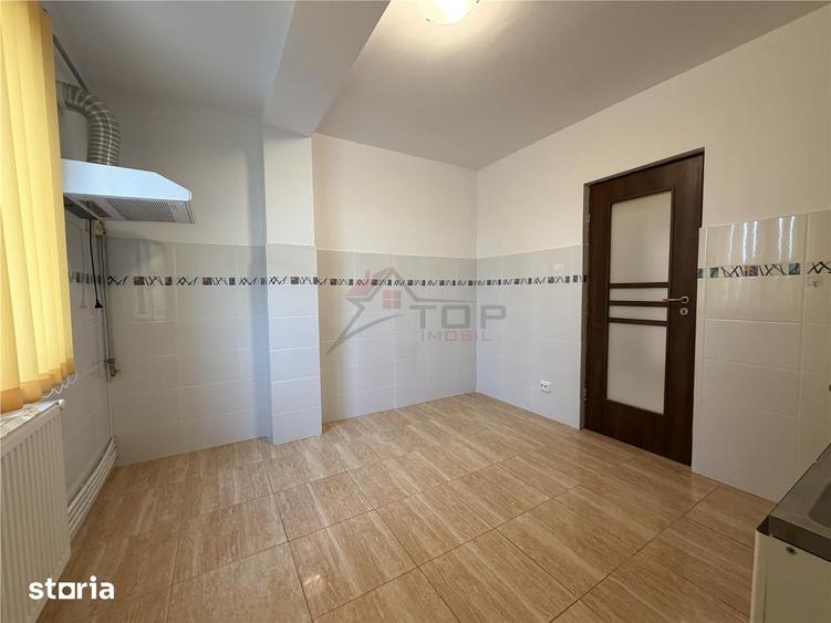 Apartament cu 2 camere decomandat în Cug