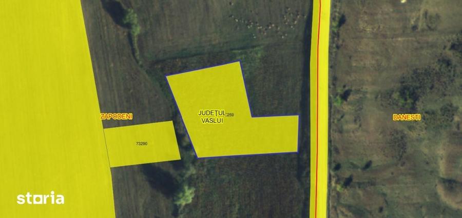 Teren de 3700 mp, în Zăpodeni