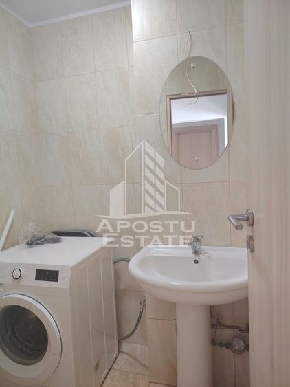 Apartament cu 3 camere decomandat, mobilat în Fabric