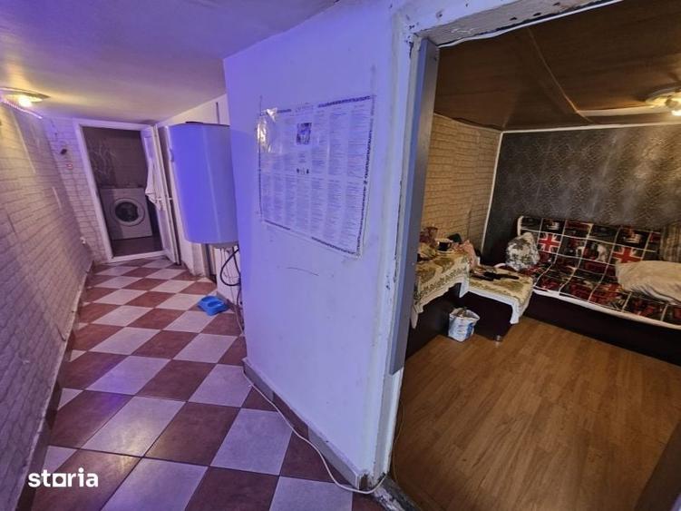 Casă cu 4 camere cu Teren 254 Mp în Giulești
