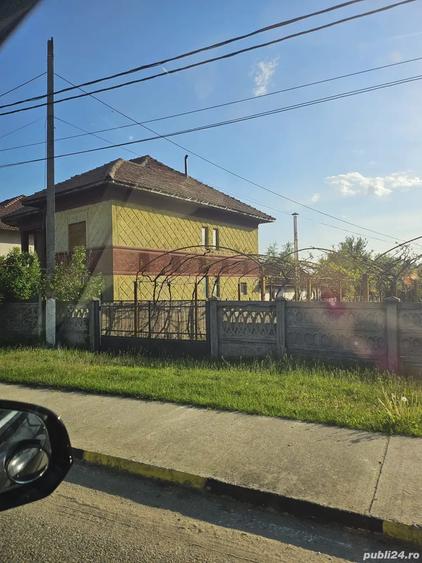 Casă cu 6 camere cu Teren 3000 Mp în Tismana