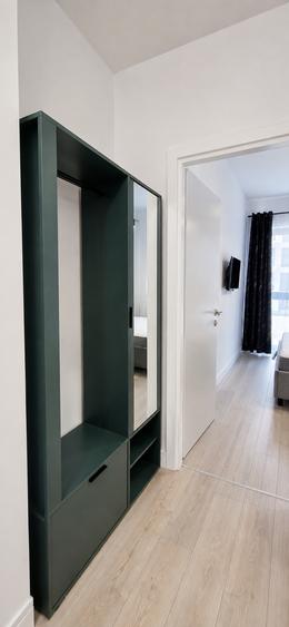 Apartament cu 2 camere semidecomandat în Podu Roș