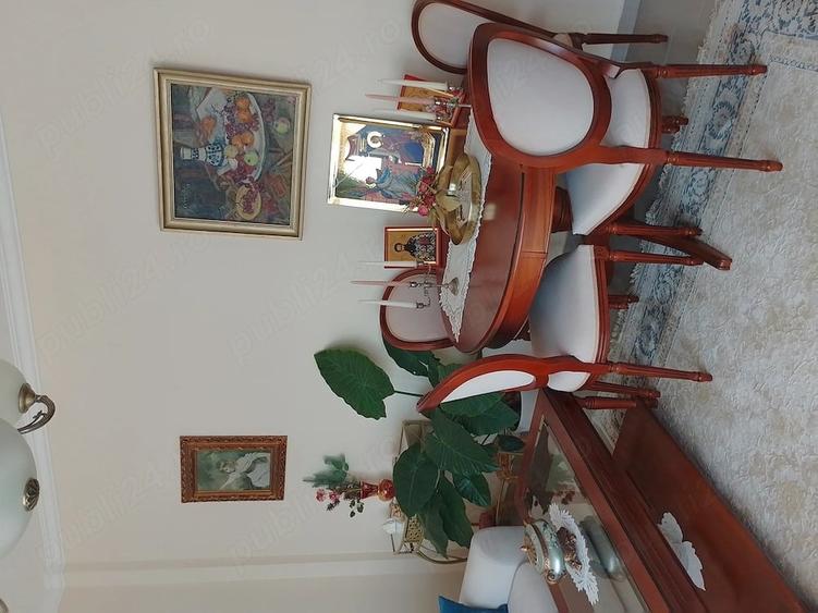 Apartament cu 3 camere decomandat în Vest