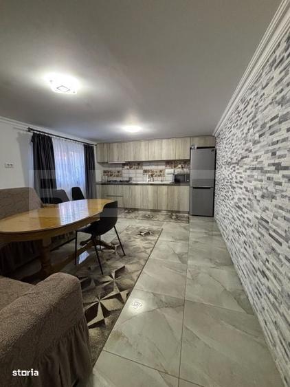 Casă cu 4 camere decomandat în Central