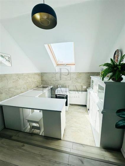 Apartament cu 4 camere decomandat în Bălcescu