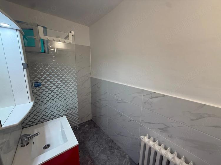 Apartament cu 2 camere decomandat în Exterior Vest