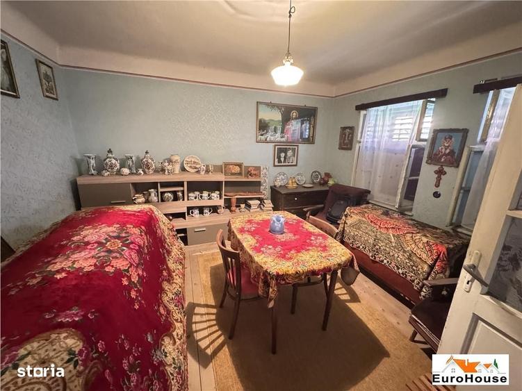 Casă cu 4 camere cu Teren 569 Mp în Central