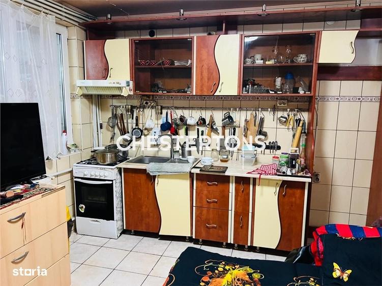 Casă cu 4 camere cu Teren 117 Mp în 23 August (Cațelul)