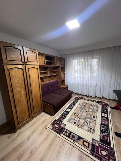Garsonieră semidecomandată în Stana